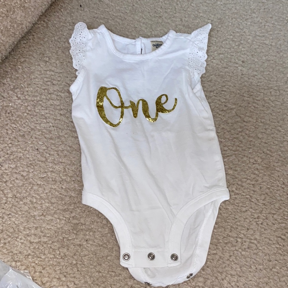Oshkosh Gold Glitter One’s